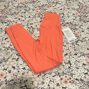 Brand New Lululemon Aligns 28”